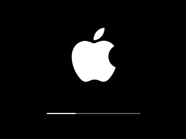 Ошибка в iOS 9.3 превращает старый iPad в "кирпич"