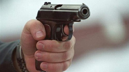 Полицейский беспредел: правоохранитель открыл стрельбу на рынке