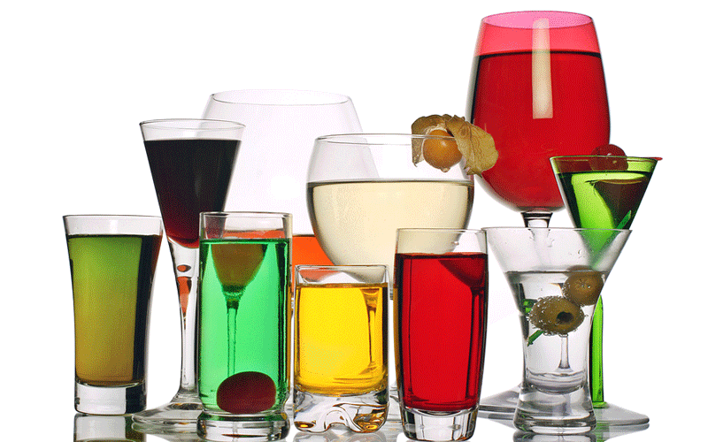 История коктейлей: ALCOMAG рассказывает о появлении первых смешанных напитков