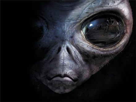 Стивен Хокинг призвал человечество не связываться с инопланетянами