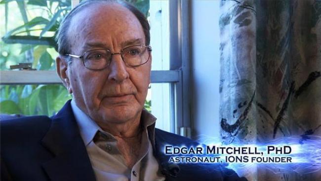 Астронавт Эдгар Митчелл: "Пришельцы спасли Землю от ядерной войны"