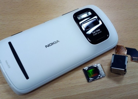 В Сети засветился прототип металлического смартфона Nokia