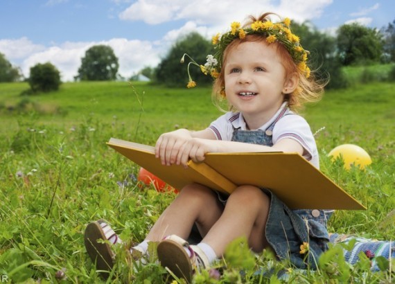Ученые: чтение книг в детстве увеличивает шансы хорошего заработка в будущем