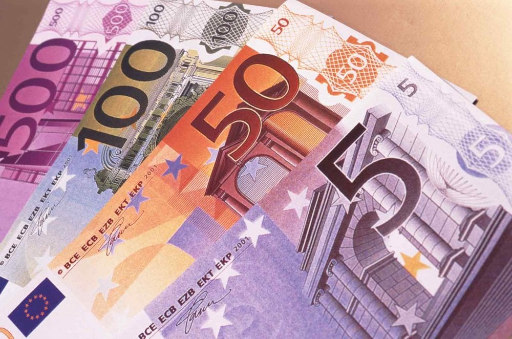 В Британии вырос спрос на евро – у финучреждений не хватает валюты