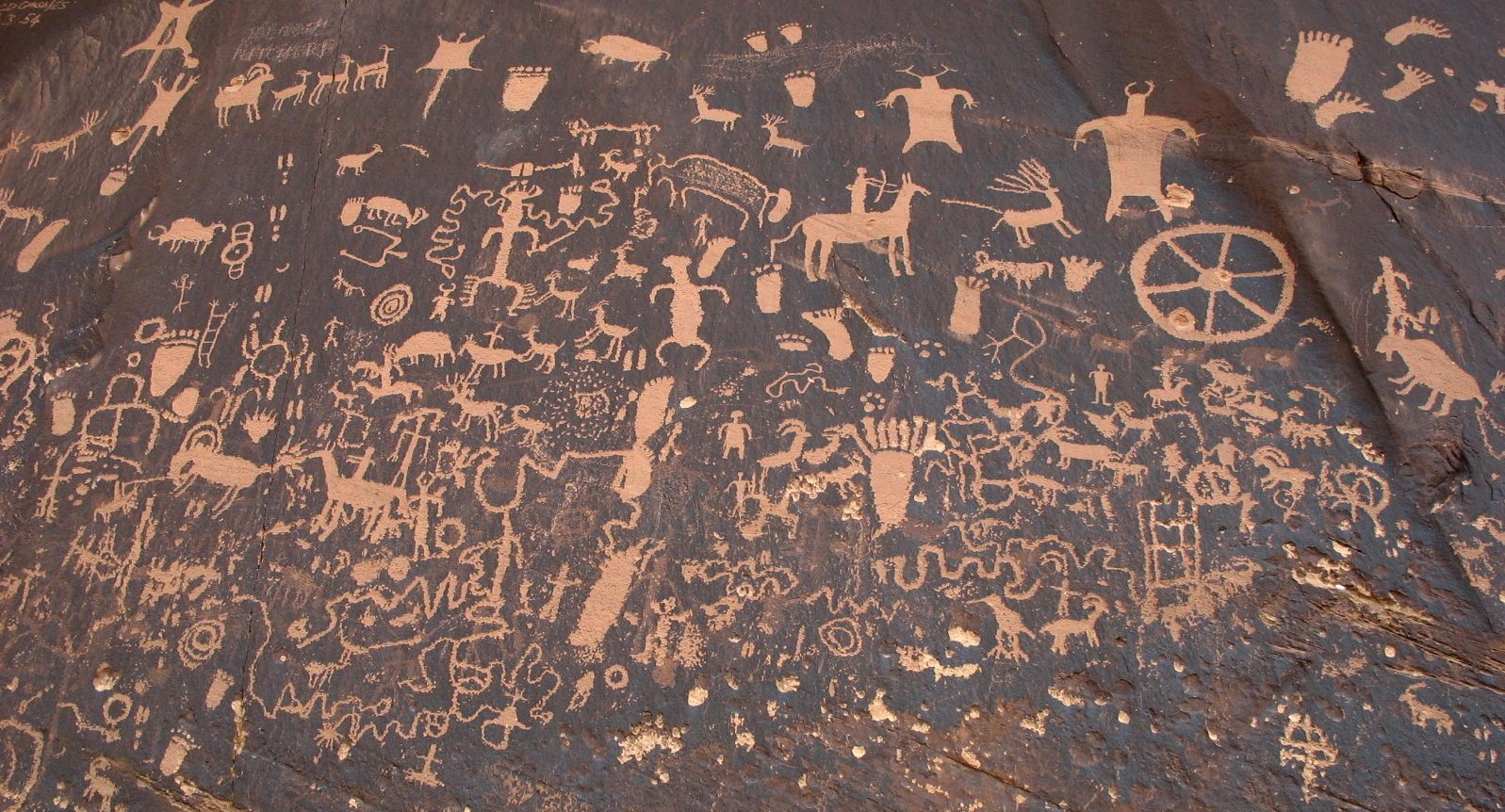 Таинственные петроглифы Австралии