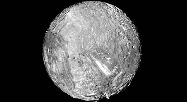 Американские астрономы открыли новые луны Урана