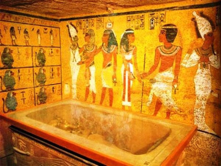Археологи уверены, что найдут в гробнице Тутанхамона&#8205; еще несколько потайных комнат