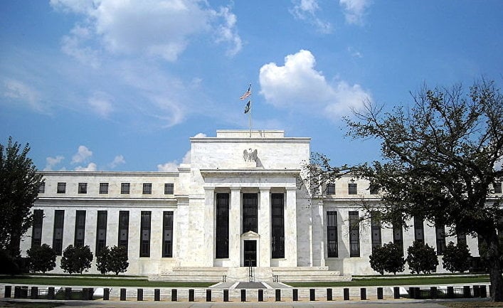 ФРС сообщает о повышении ставки и подает сигнал