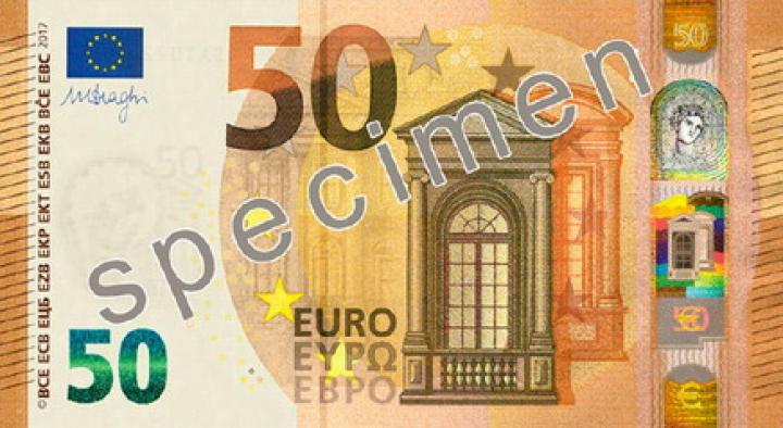 Введена в обращение новая банкнота номиналом 50 евро