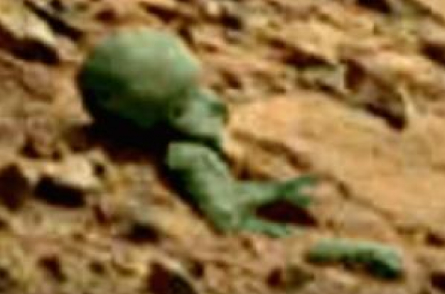 NASA опубликовало снимки инопланетянина на Марсе