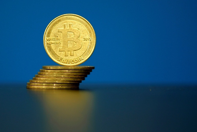 Стоимость Bitcoin превысила 4 тысячи долларов