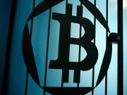 Бывший главный экономист МВФ: Bitcoin подешевеет до 100 долларов