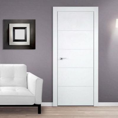 Белые межкомнатные двери: нестандартный дизайн в привычном цвете