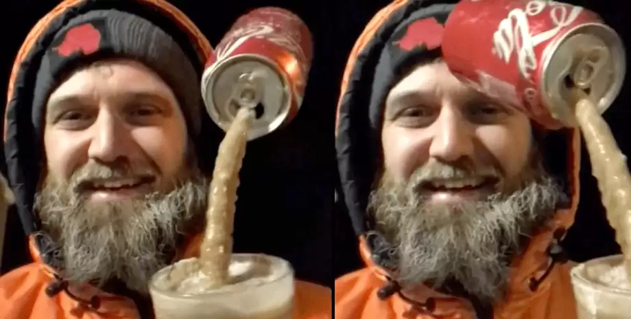 Мінус 57 градусів: чоловік, який мешкає в Антарктиді, хотів налити напій у склянку (ВІДЕО)