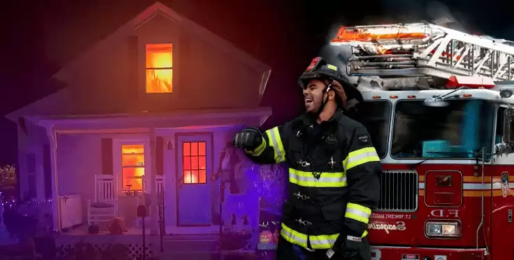 Сусіди викликали пожежників: вогонь, що вирує в будинку, виявився прикрасою на Гелловін (ВІДЕО)