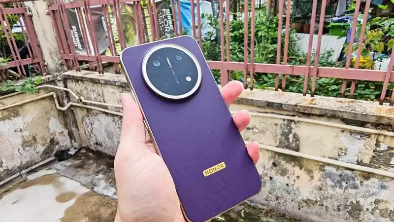 Honor X9e Pro у кольорі Royal Purple